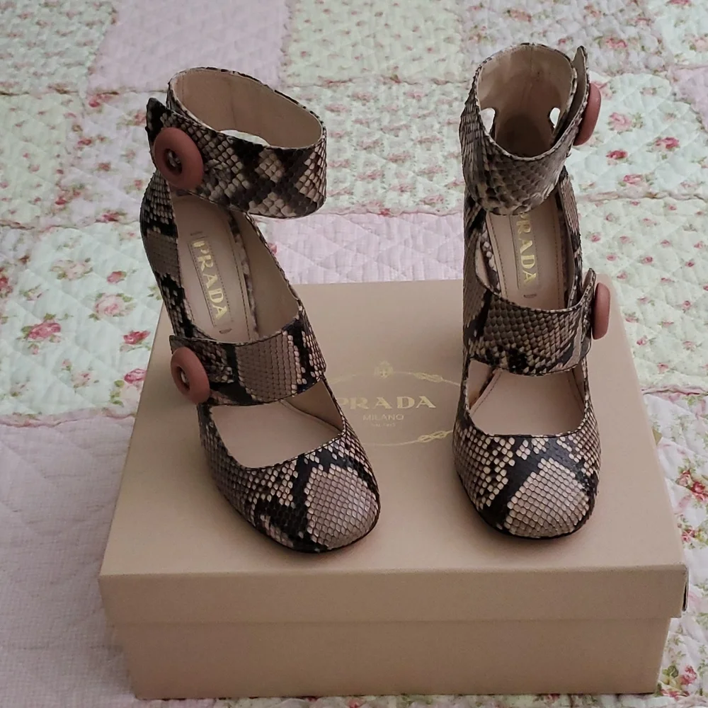 Prada python ankle strap marry jane pumps Calzature Donna Cipria button hot 37 7 - Picture 5 of 17